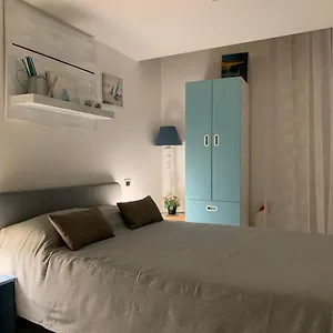 casa-vacanze-naples.hotels-amalfi.com/